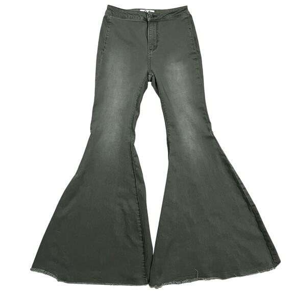 Free People Just Float On Flare Jeans Army Green Size 26 - Picture 1 of 10